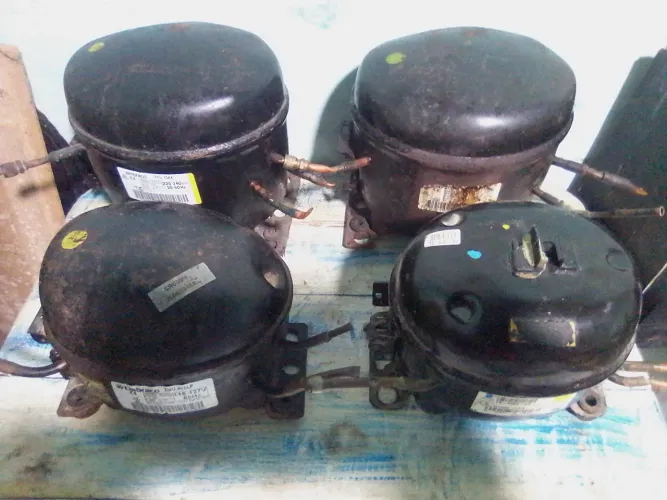 MOTOR DE GELADEIRA