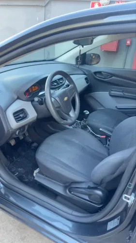 Chevrolet Onix JOY Hatch 1.0 8V Flex Mec. 4P 2017