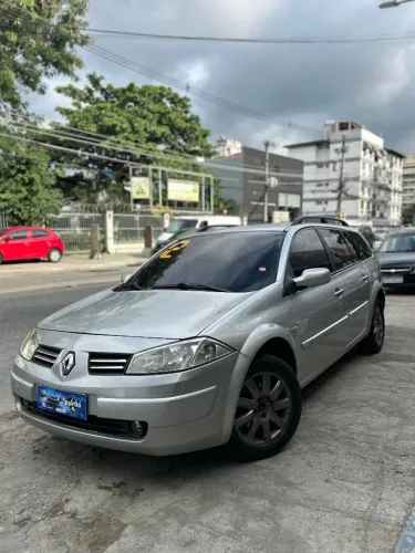 Renault Megane Grand Tour Dynam. Hi-flex 1.6 16V 2012