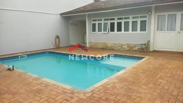 Casa em Rua Venezuela - Estância São José - Peruíbe/SP