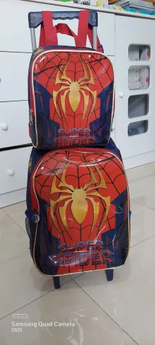 Kit Mochila Escolar Homem Aranha Seanite com rodinhas