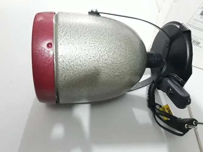 Lanterna para câmera escura