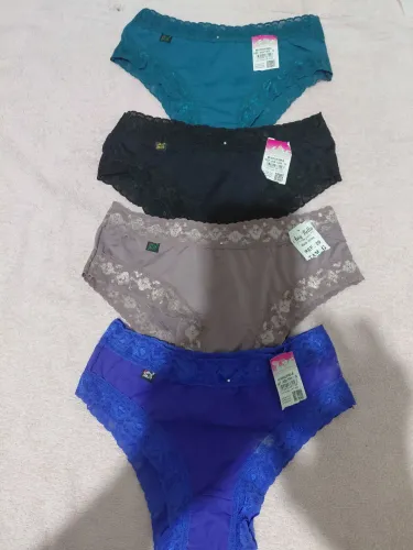 Vende-se calcinha feminino tamanho g grande R$ 15,00 cada estou em carapicuiba 21