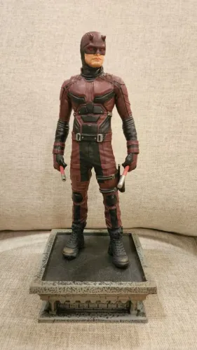 Action Figure Demolidor (Netflix) Marvel Gallery - Diamond Select Toys