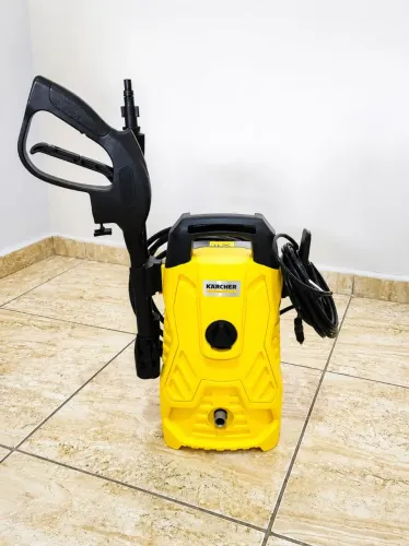 Lavadora de Alta Pressão-Limpeza Profissional em Casa