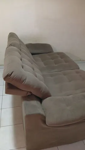 Sofá retrátil