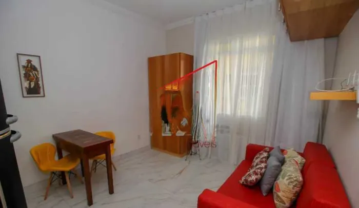 Studio - / Residencial / Glória