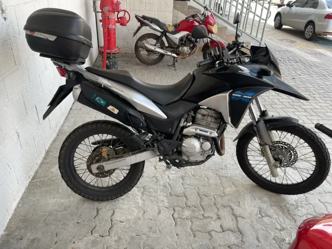 Honda XRE 300 Conservada e pronta pra rodar