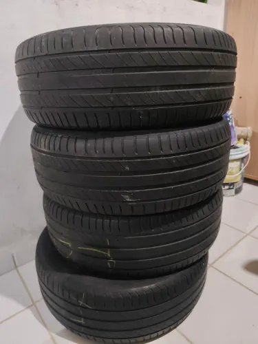 Pneus 205/55/16 Michelin 