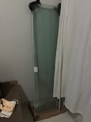 Janelão de Blindex Tamanho 1m65cm