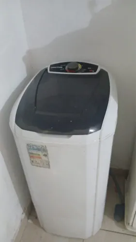 Tanquinho de lavar roupa