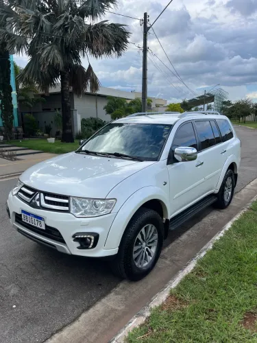 Mitsubishi Pajero HPE Full 3.2 4X4 T.i.dies.3p Aut. 2018