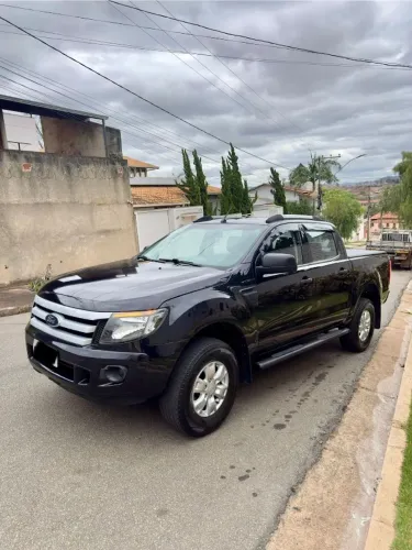 Ford Ranger XLS 2.5 16V 4X2 CD Flex 2013