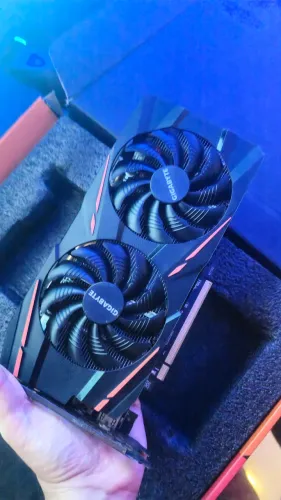 Placa de Vídeo GAMER Radeon RX 570