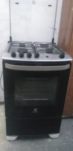 Fogão usado em bom estado