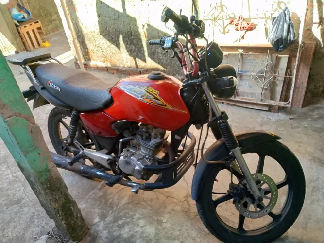 Troco Titan 125 em pop 110