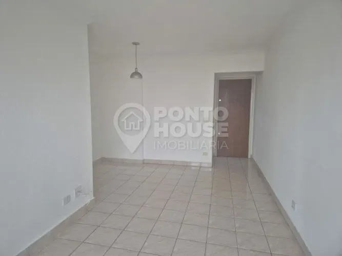 Apartamento para locação na Vila Gumercindo com 3 dormitórios e 2 vagas