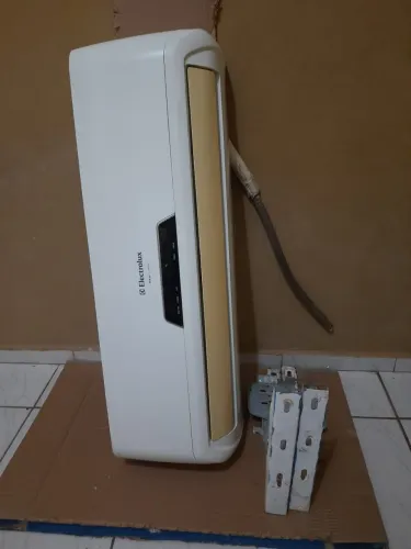 Evaporadora Eletrolux 9000mil BTUs