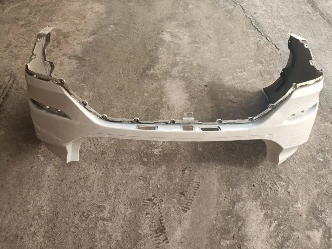 Vendo para-choque Onix 2025 usado