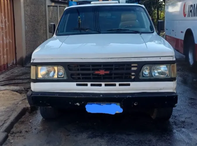 Chevrolet D-20 S / Luxe 3.9/4.0 Diesel 1992