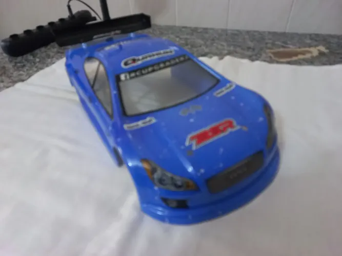 Bolha para automodelo 1/10 estilo carro de corrida linda