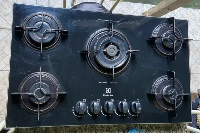 Cooktop Electrolux 5 Bocas Vidro Temperado Preto - Tripla Chama