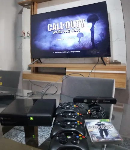 Vendo Xbox 360 usado travado original