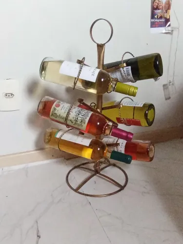 Decoração e vinhos