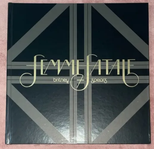 Britney Spears Femme Fatale (Fan Edition)
