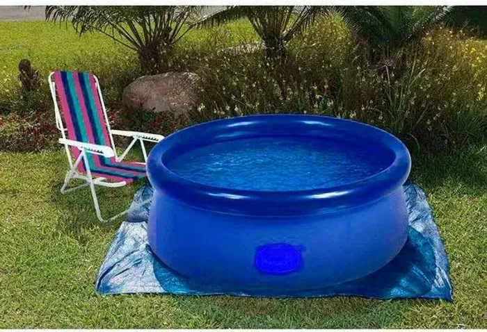 Piscina Mil litros Com mais Bomba Infladora da Borda