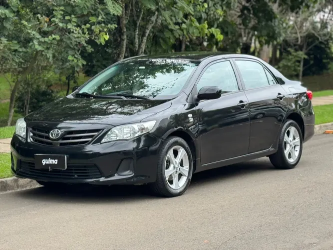 Toyota Corolla GLI 1.8 Flex 16V Aut. 2014