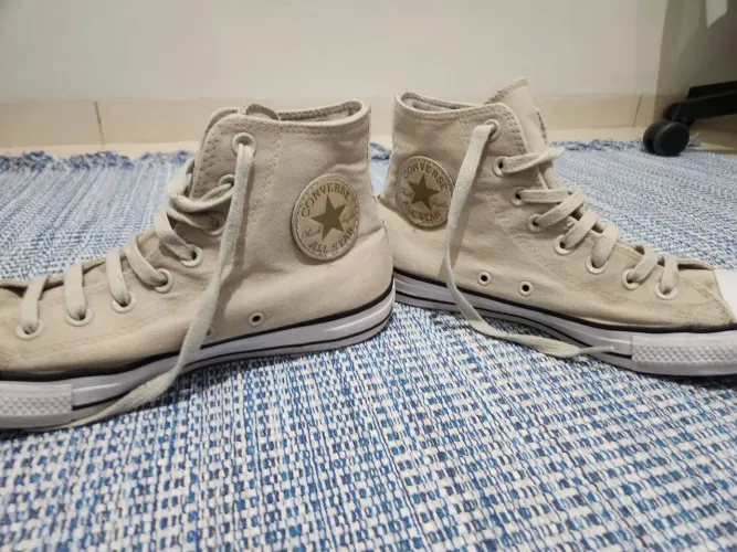 All Star tamanho 39, como novo. Ótimo Estado.