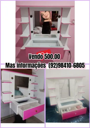Vende se uma penteadeira