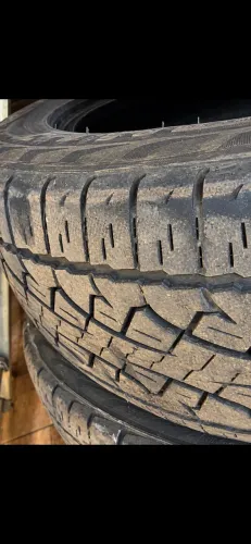 Jogo com 4 Pneus Pirelli Scorpion Aro 18  R$ 600