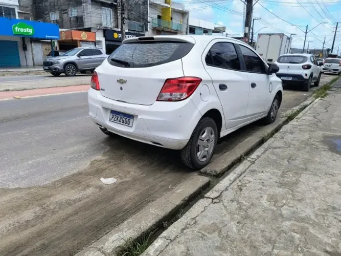 Chevrolet Onix JOY Hatch 1.0 8V Flex Mec. 4P 2018