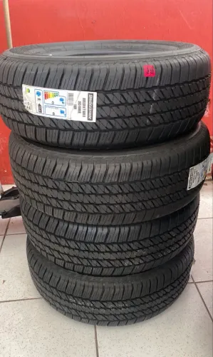 8 Pneus Brisdgeston 265/60/ Aro 18 P/ SW4, Hillux