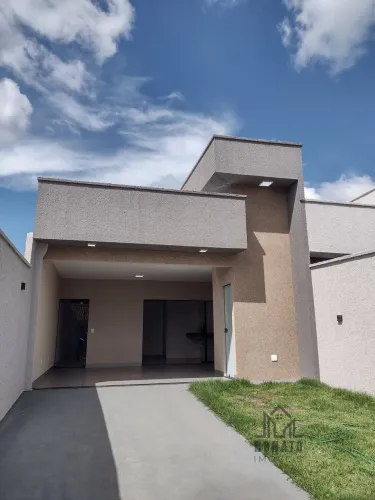 Casa com 3 suítes à venda 180 m² de lote | 114 m² de construção