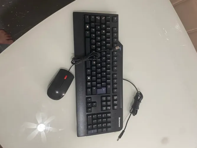 Teclado e mouse Lenovo