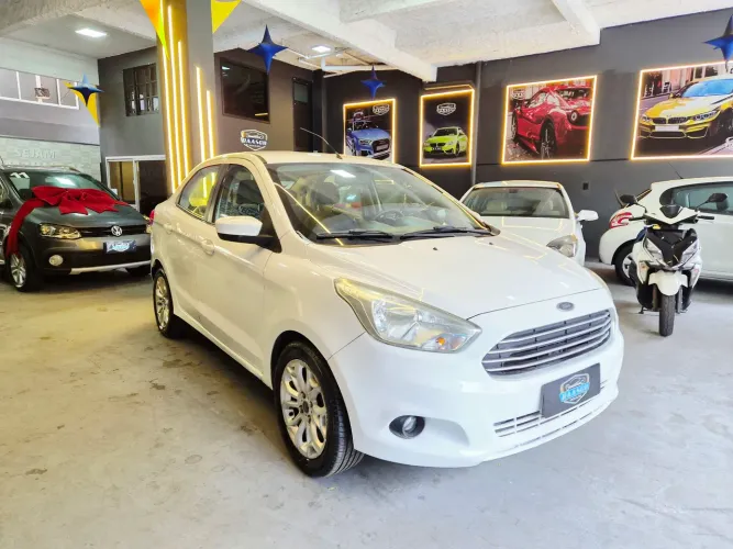 Ford KA+ Sedan 1.5 16V Flex 4P 2015