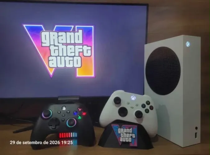 Xbox séries s 2 controles 659 jogos