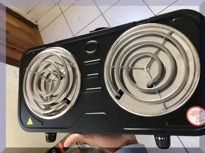 Fogão Elétrico Compacto 2 Bocas 2000W Cor Preta Pronta entrega