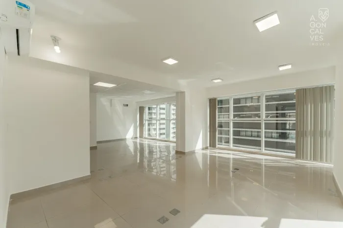 Sala Comercial no Bertec Office, 3 Salas Unificadas, Layout Flexível, Batel, Curitiba