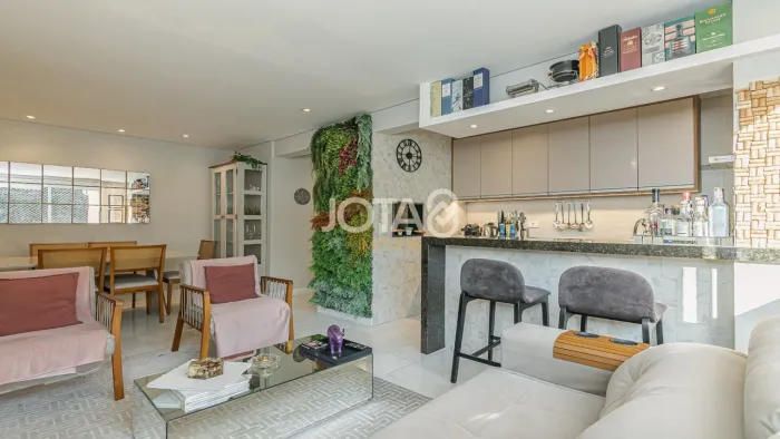 APARTAMENTO 2 QUARTOS E 2 VAGAS EM CONDOMÍNIO CLUBE CASCATINHA Apartamento 2 Quartos e 2 V