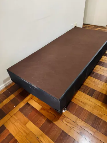 Box solteiro