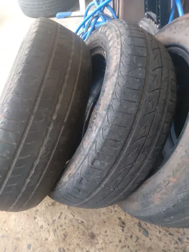 Vendo Pneus 175/ 65/ 14 e 175/75/14