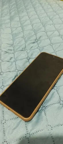 Poco c40