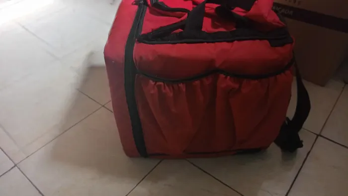 Vendo beg semi nova