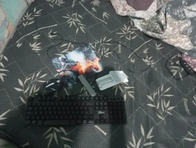 Vendo mobiliado semi novo