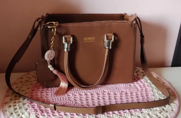 Bolsa feminina schutz