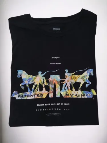 Camiseta levis edição especial patente 1873